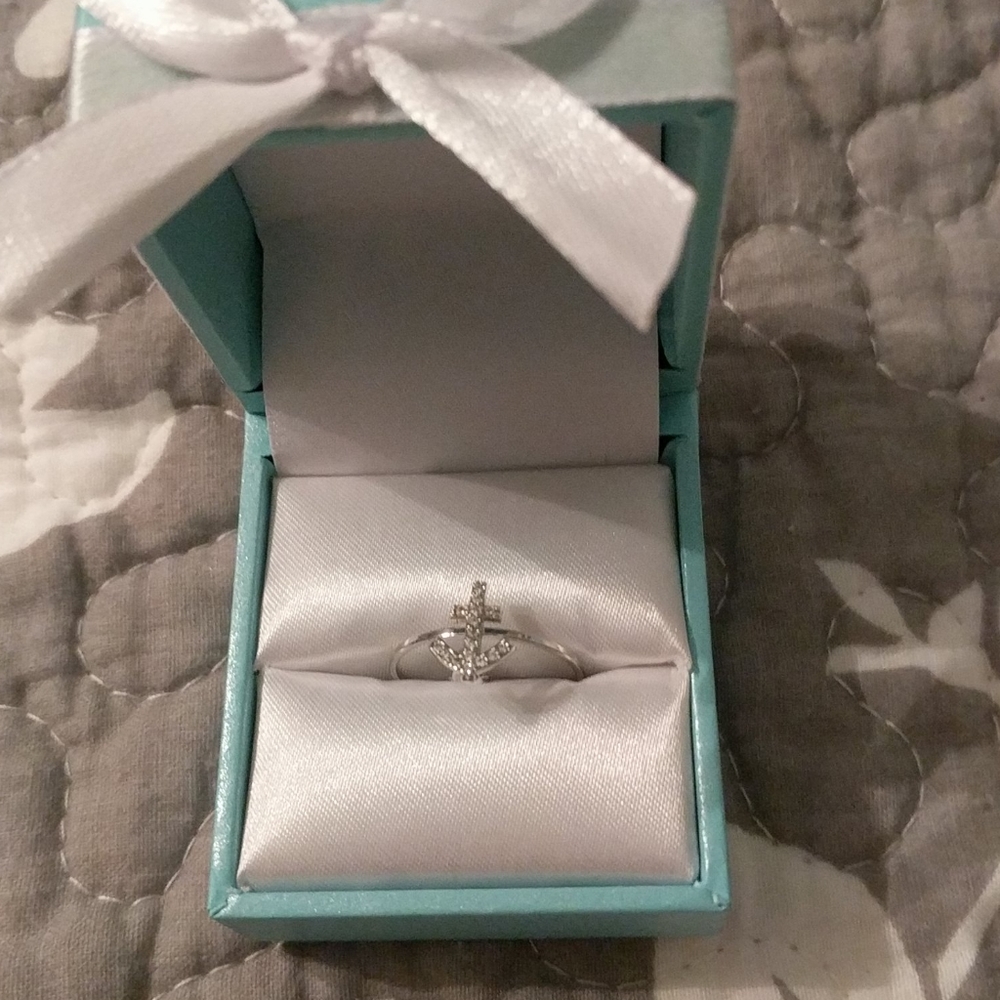 Anchor ring